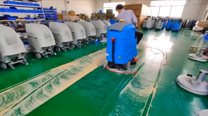 深水埗2023年还在用人工的物业保洁不妨试试洗地机吧
